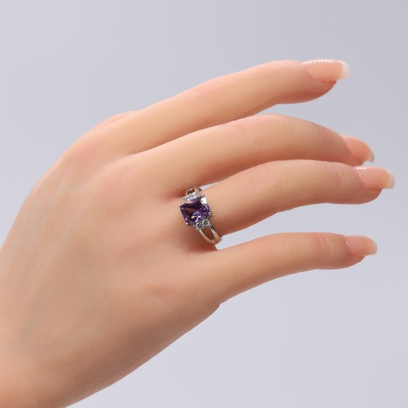 Amethyst with silver and CZ on side. - Picture 4 of 8